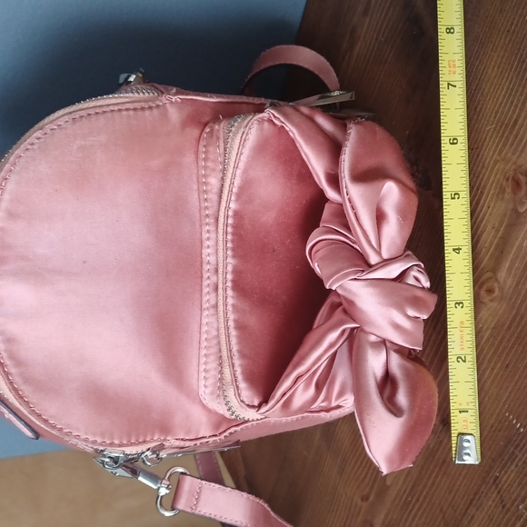 Shelly's London backpack - Picture 10 of 16